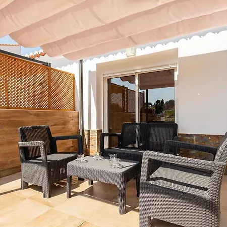 In With Swimming Pool